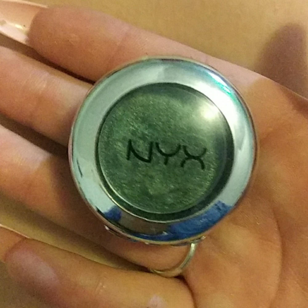 Eyeshadow